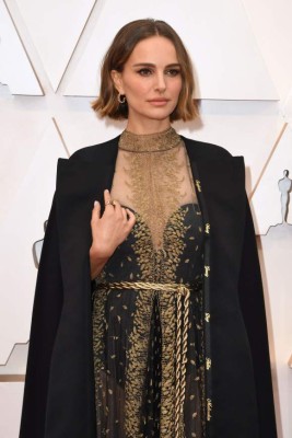 FOTOS: El vestido con el que Natalie Portman protestó en los premios Oscar 2020&nbsp;&nbsp;