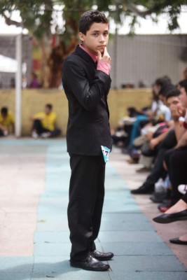 Reinado escolar en la Lincoln School fue un total derroche de elegancia y talento