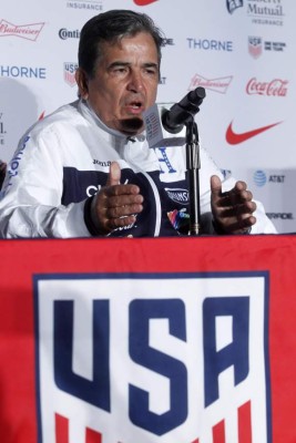 Jorge Luis Pinto: Me siento seguro y contento, no vamos a perder