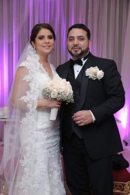 Un matrimonio bendecido por el Divino Creador