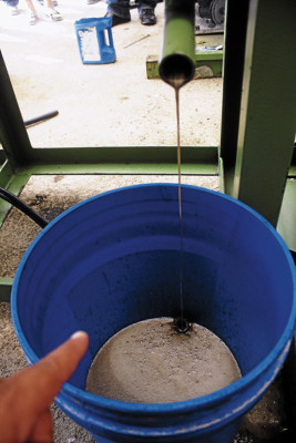 Forman a mecánicos de Danlí para instalar sistemas de biodiésel