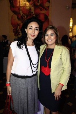 Merecido reconocimiento a mujeres ejemplares