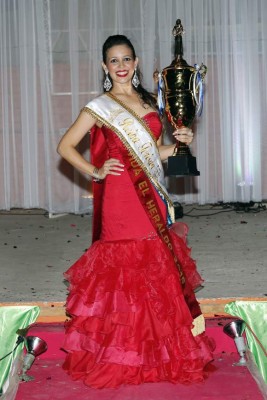 Yancy Aguilar es la reina Ferisan 2015