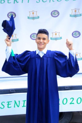 Despedida con honores en Liberty School