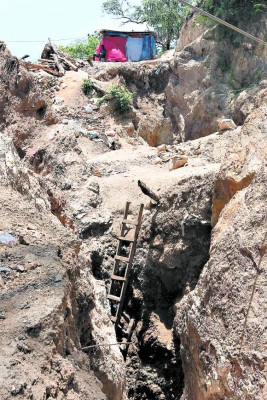 Hoy deciden si rescatan mineros