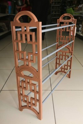 Almacene su calzado con estilo