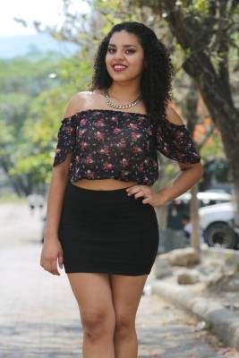 Las bellezas del Central Vicente Cáceres que quieren ser la 'Chica contador 2016”