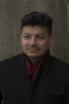 Randall Roque y su idea de 'amar el monstruo que somos”