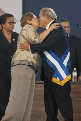 Salvador Sánchez Cerén jura como presidente de El Salvador