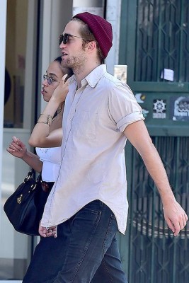 ¿Quién es la nueva novia de Robert Pattinson?