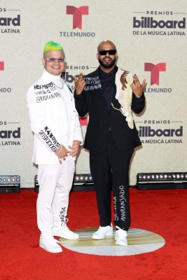 Latin Billboard 2021: Las estrellas que desentonaron en la alfombra roja