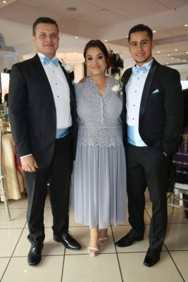 Pedro y Daisy se juraron amor en la Medalla Milagrosa