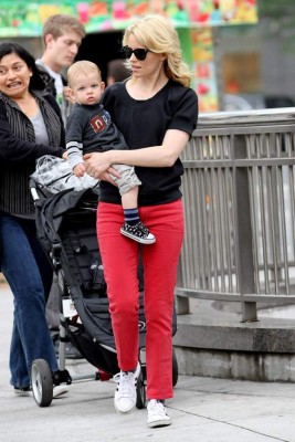 Madres en otra piel, pero con el mismo amor y dedicación