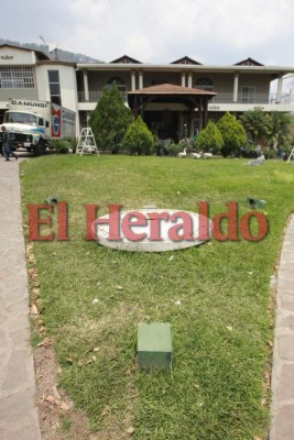 Así quedó la casa de Rosa Elena Bonilla luego que Pepe Lobo la entregara a la OABI