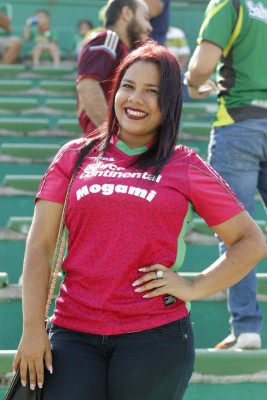 Hermosas damas engalanan el Yankel Rosenthal de SPS