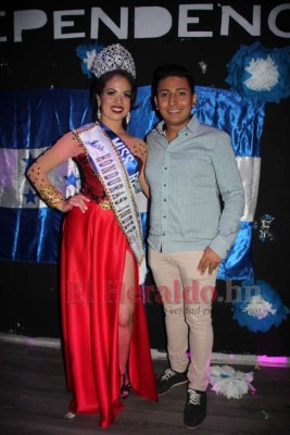 La emotiva coronación de Karen García, reina de belleza fallecida en España