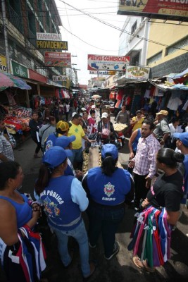 Honduras: Con pleito inicia ordenamiento comercial en Comayagüela