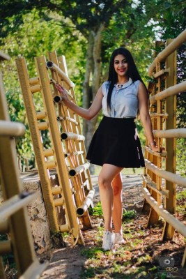 Leticia Casco, la hermosa presentadora danlidense que cautiva con su talento