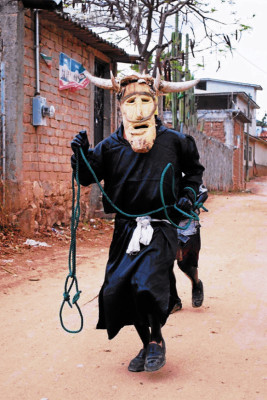 Los Pintados, un carnaval que pinta a los tacaños