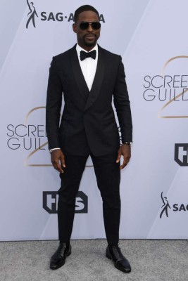 FOTOS: Los looks de los famosos en la alfombra de los SAG Awards