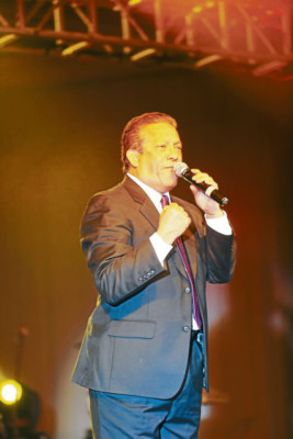 Artistas regalan una noche de fe, esperanza y amor para Honduras