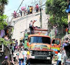 El equipo de Salud recolectó la basura de las zonas.