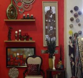 Juegue con una diversidad de elementos contrastantes para hacer de un rincón un lugar imponente y novedoso. Deco Stilo.