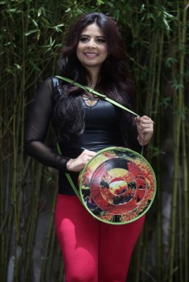 La marroquinería se viste de arte y cultura nacional