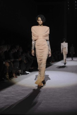 Tom Ford se impuso con el clásico glam en la New York Fashion Week