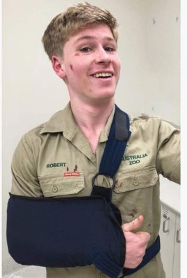 20 fotos que demuestran el increíble parecido entre Robert Irwin y su padre