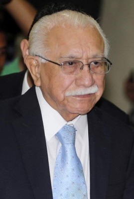 Busto inmortaliza valentía e integridad de Landaverde