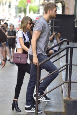Calvin Harris ya felicitó a su novia Taylor
