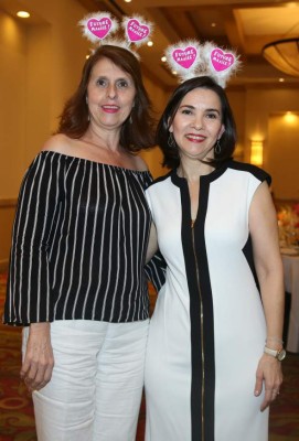 Alegre noche para decirle adiós a la soltería de Alejandra Muñoz