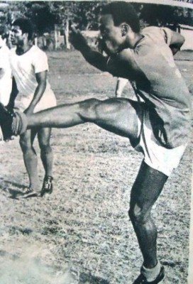 Las fotos históricas de Roberto Bailey, el exmundialista hondureño que murió en accidente de tránsito