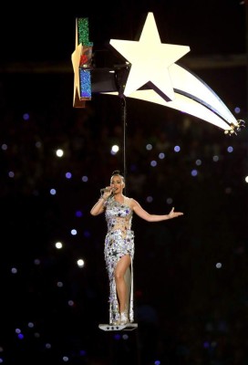 Katy Perry se roba el show en el Super Bowl