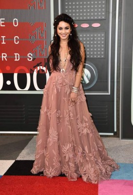 Los escotes de vértigo son el boom