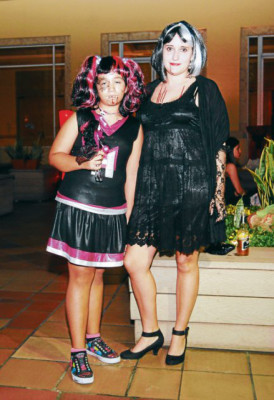 Celebración entre telarañas y calabazas