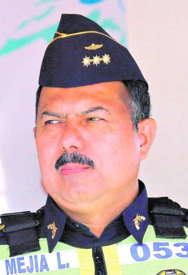 Comienza remezón en la cúpula policial