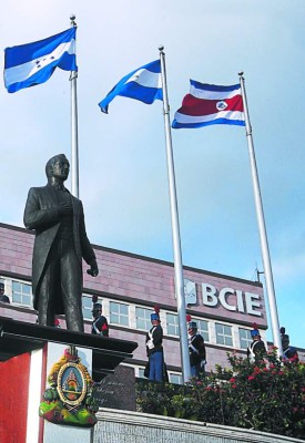 A 122 años del fallido intento por unificar Centroamérica