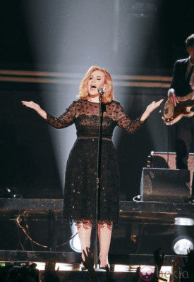 Adele y LMFAO, en un duelo por el Billboard