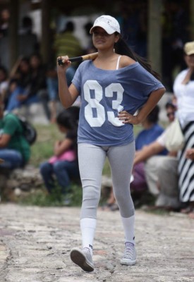 Lluvia de tendencias en pasarela estudiantil