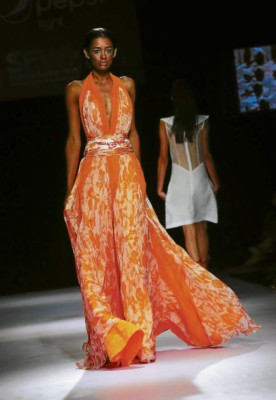 Prendas frescas y vanguardistas