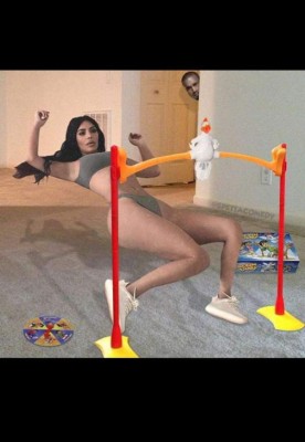 Destrozan con memes a Kim Kardashian por pose extraña