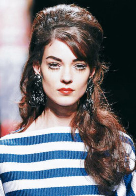 Pestañas, entre más rizadas, mejor