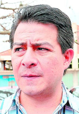 Transportistas deben cumplir operatividad del metrobús