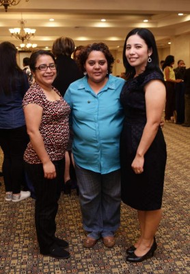 Ejecutivos premian esfuerzo, lealtad y compromiso