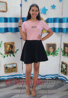 Palillonas del Santa Mónica: bellezas que deslumbrarán en los desfiles