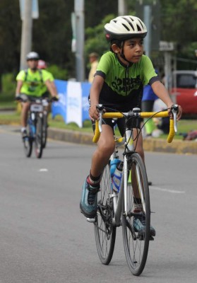 Las fotos más curiosas que dejó la #6tavueltaCiclistica ¡Buscate!