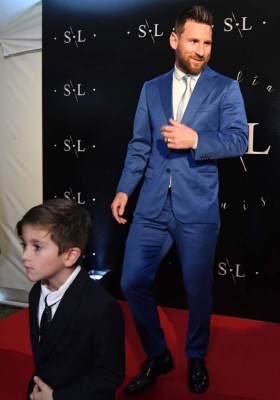 FOTOS: Así llegó Leo Messi a la exclusiva boda de Luis Suárez en Uruguay