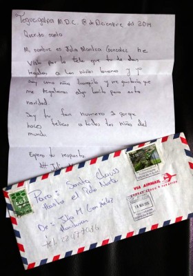 Santa cumple los sueños de los niños que creen en él